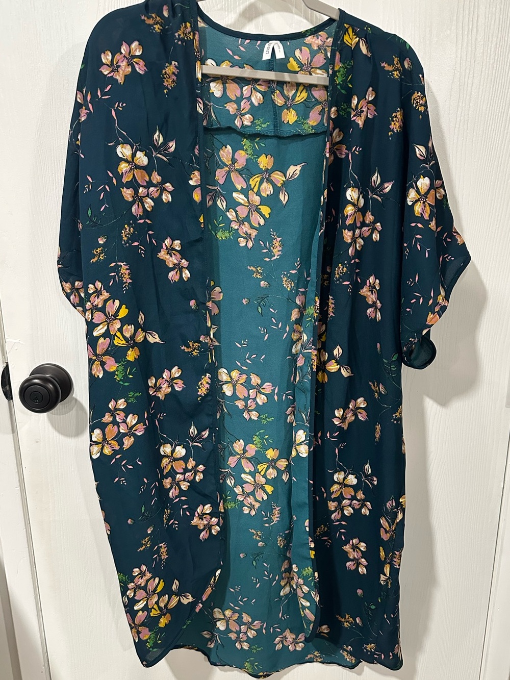 Live 4 Truth Teal Floral Duster